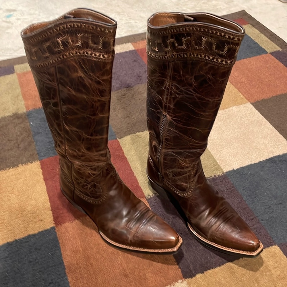 Lariat boots
